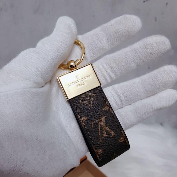Prestige Louis Vuitton Keychain - Picture 3 of 5